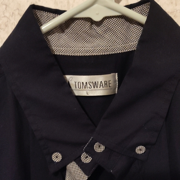 🎄 Men's Navy Dress Shirt - Picture 2 of 5